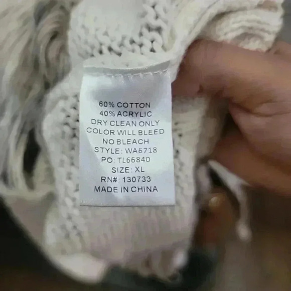 Umgee distressed animal print chunky knit sweater women's XL NWT - Picture 7 of 8